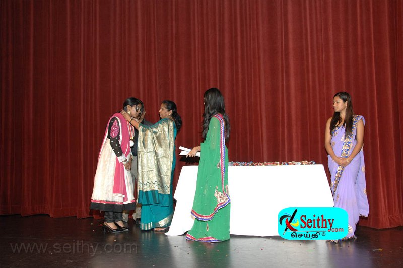 Jaffna-Hindu121013Toronto (100).jpg